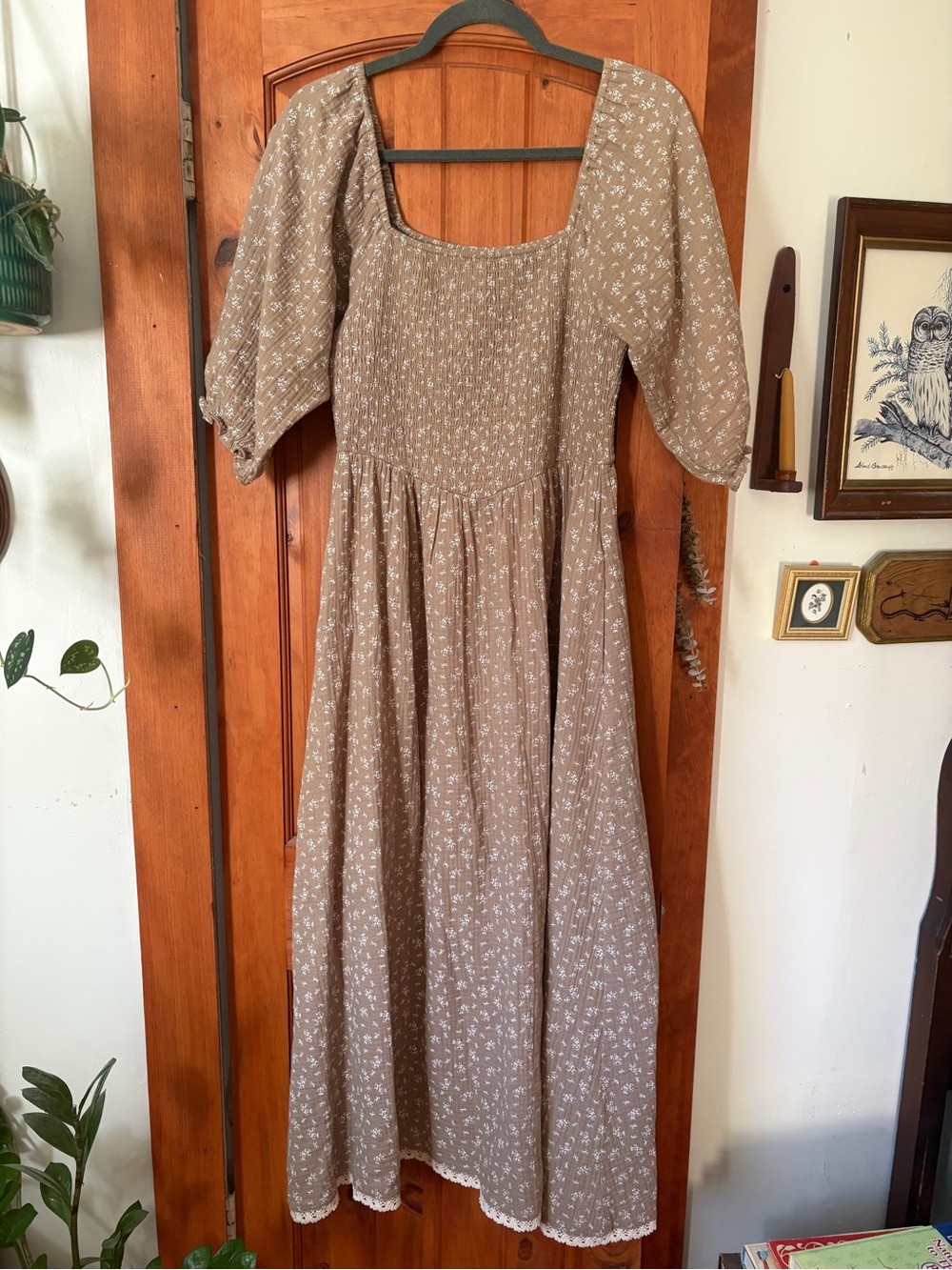 Neuflora Loveland Dress Women’s Brown Floral Square-Neck Midi Dress